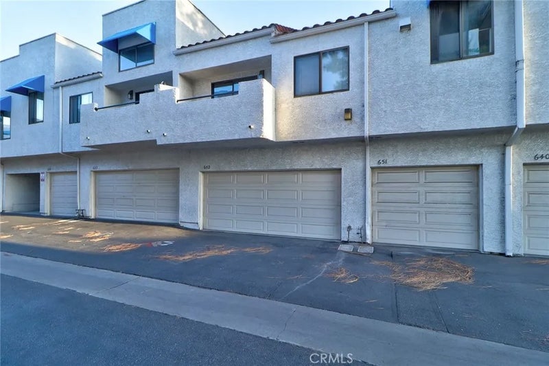 652 Park Shadow Court