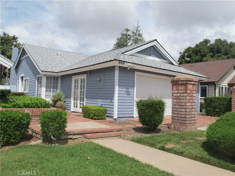668 N Quince