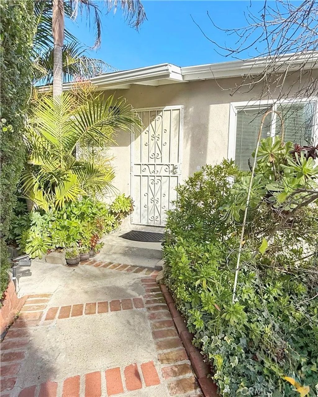 Photo of 4836 Ruth Avenue, Eagle Rock, CA 90041 (MLS # SR26011349)