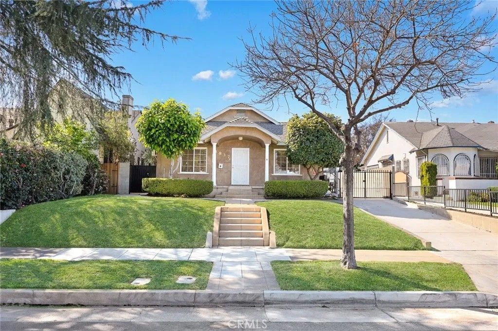 Photo of 1837 S 7th Street, Alhambra, CA 91803 (MLS # AR26046942)