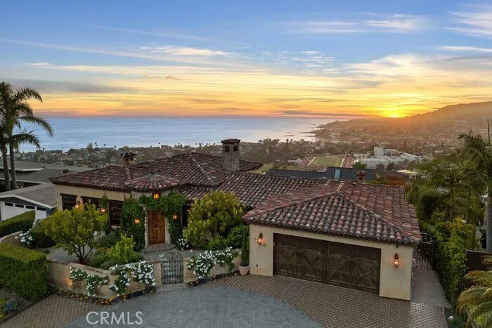1330 Temple Hills Drive