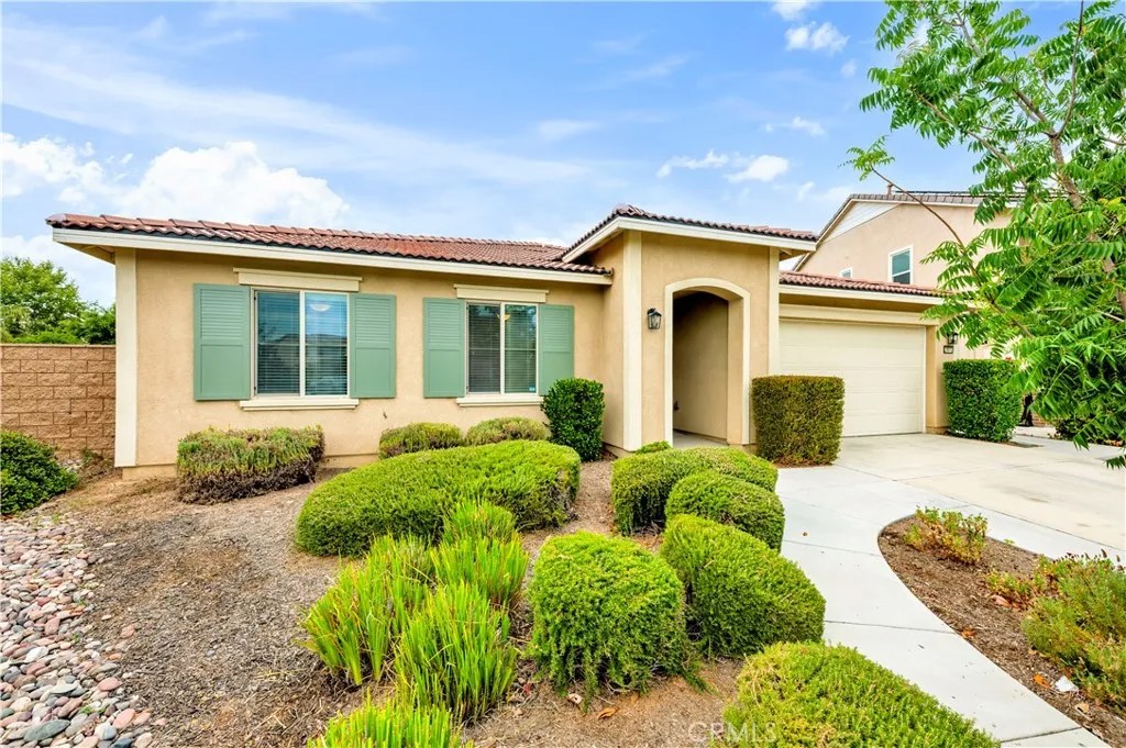 29512 Longship Drive