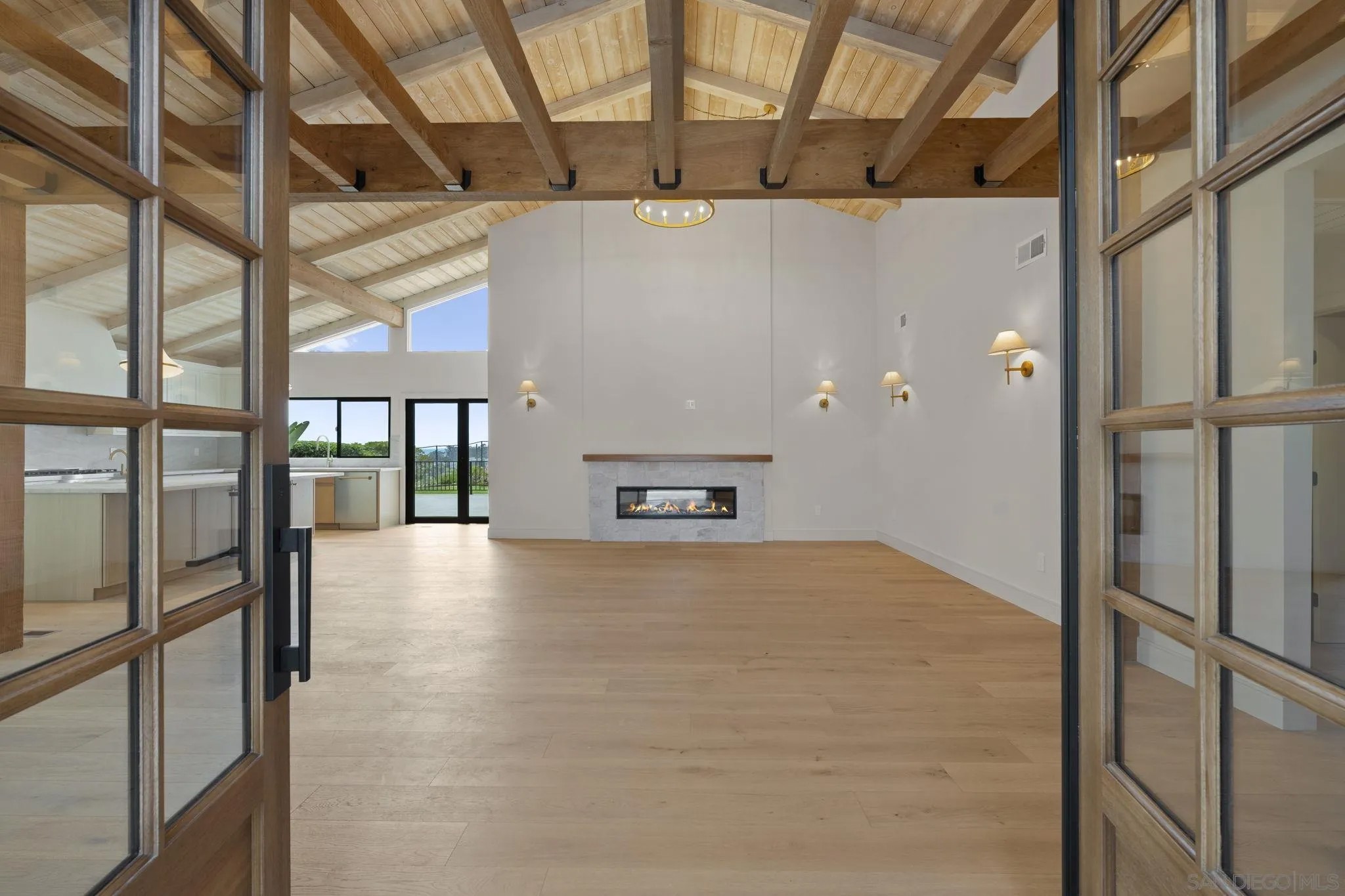 683 Marine View Ave