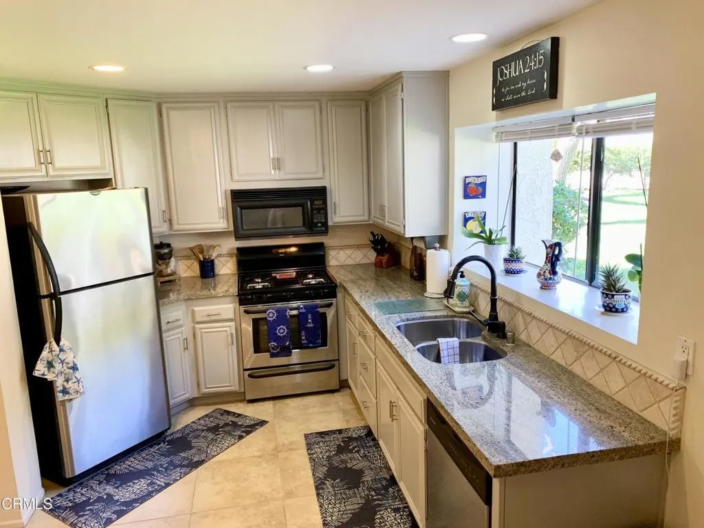 754 Island View Circle