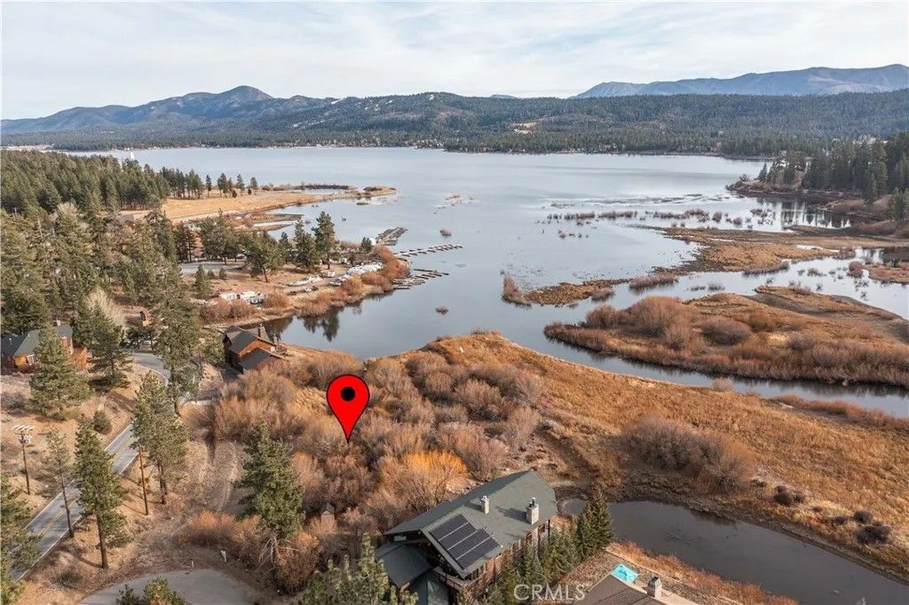 Photo of 39271 Seminole Dr, Fawnskin, CA 92333 (MLS # IG26113000)