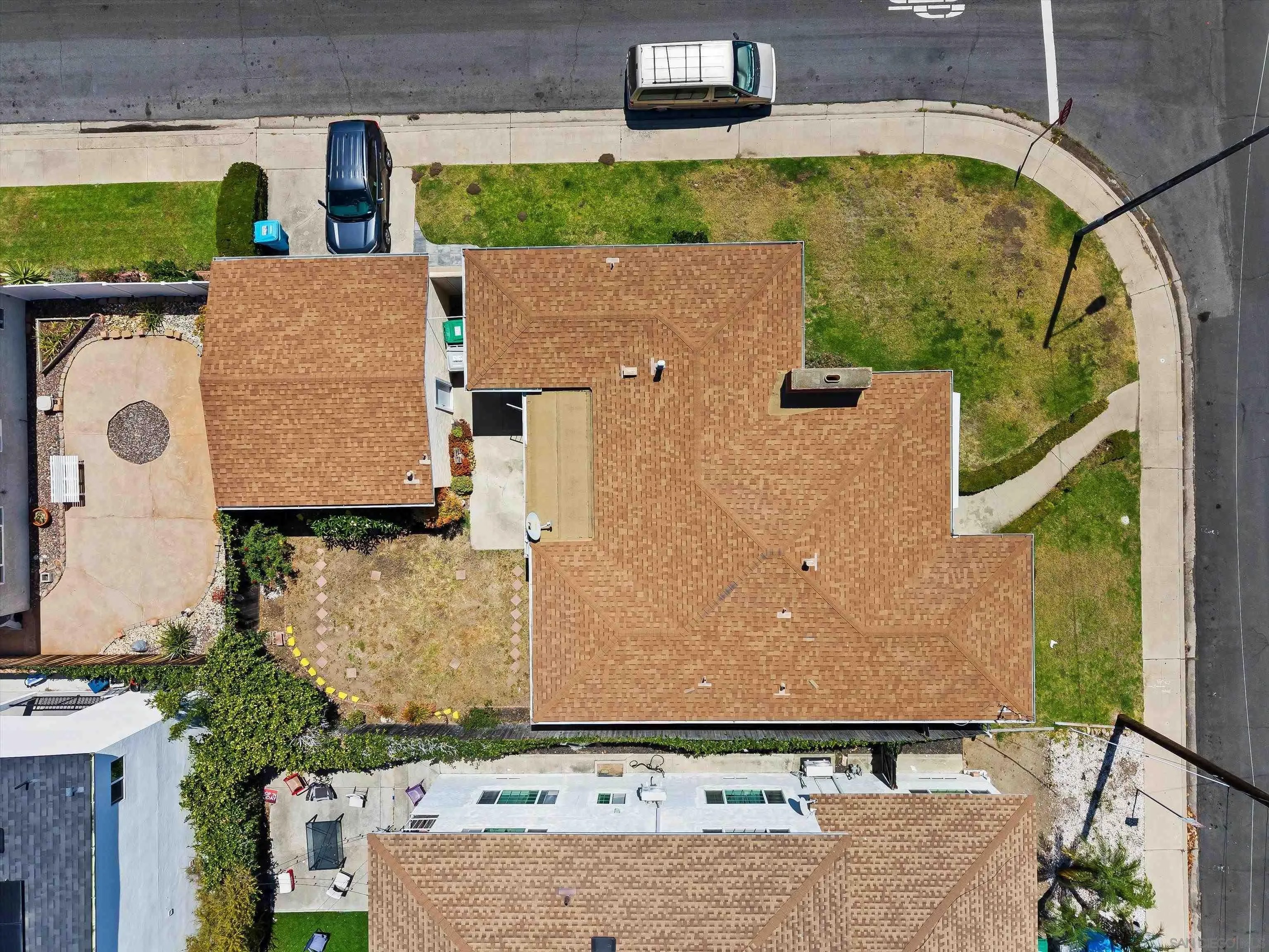 6334 Mesita Dr