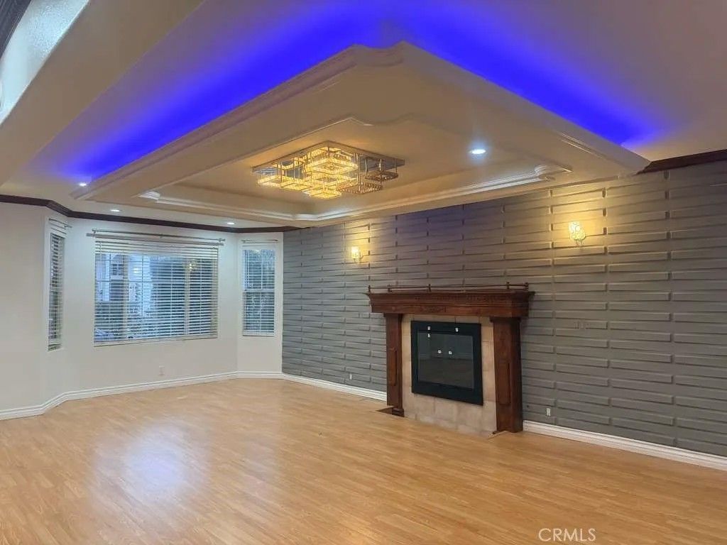 Photo of 19608 Runnymede Street, Reseda, CA 91335 (MLS # SR26014274)