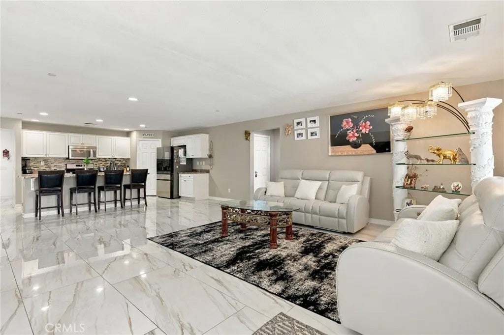 3377 Cabrillo Court