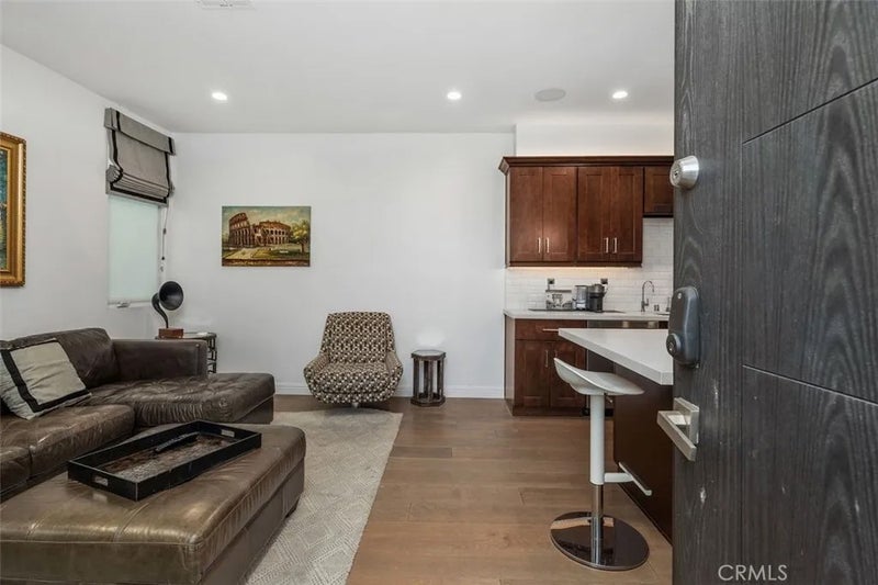14659 Moorpark