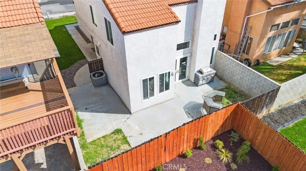 14637 Woodland