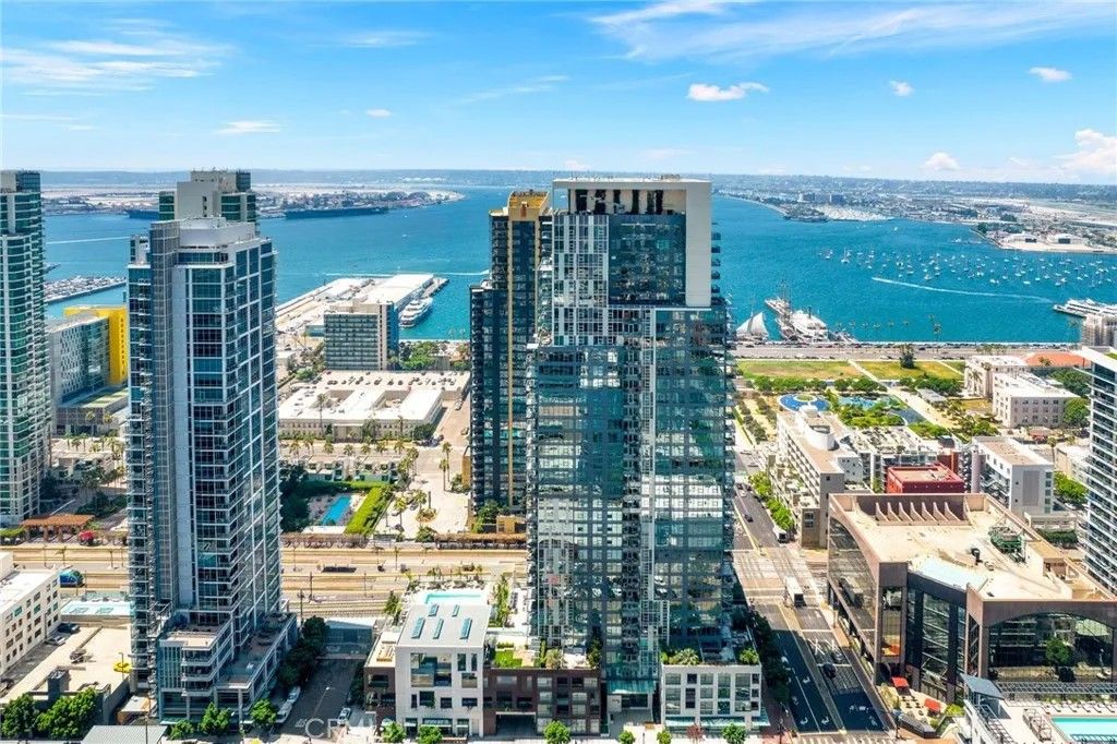 Photo of 1388 Kettner Blvd #2203, San Diego, CA 92101 (MLS # ND26028397)