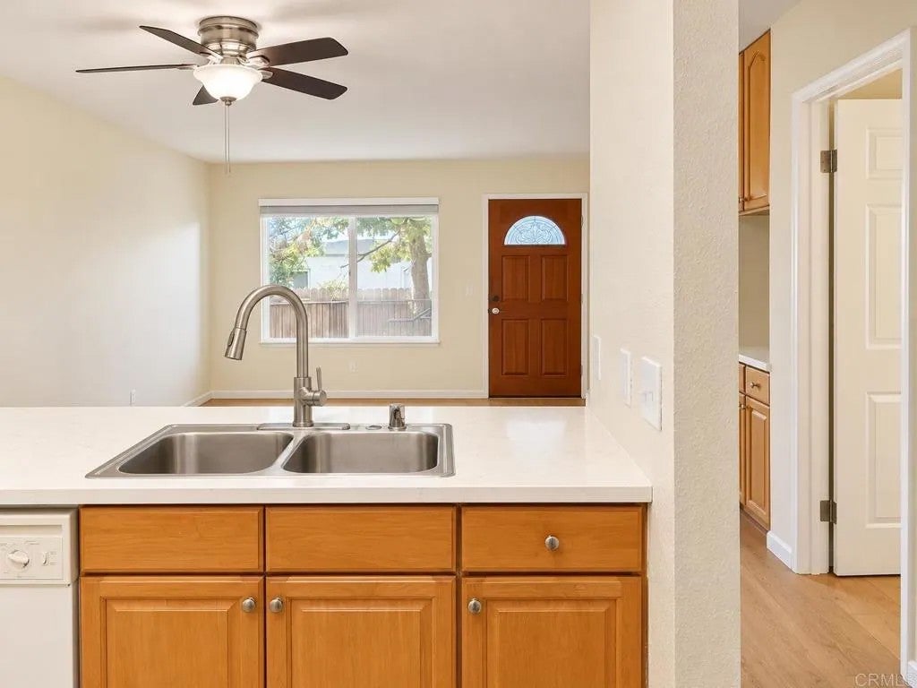 237 50th Street #32