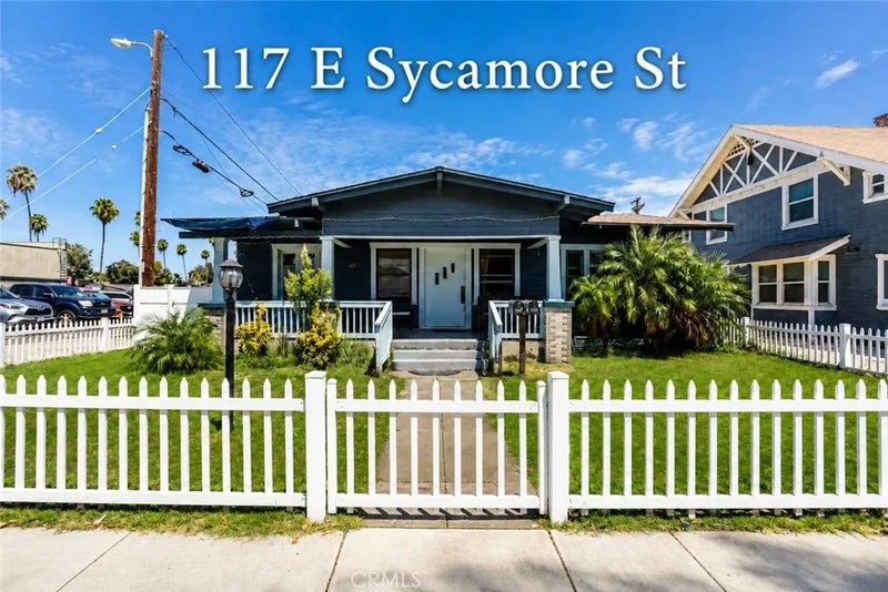117 E Sycamore