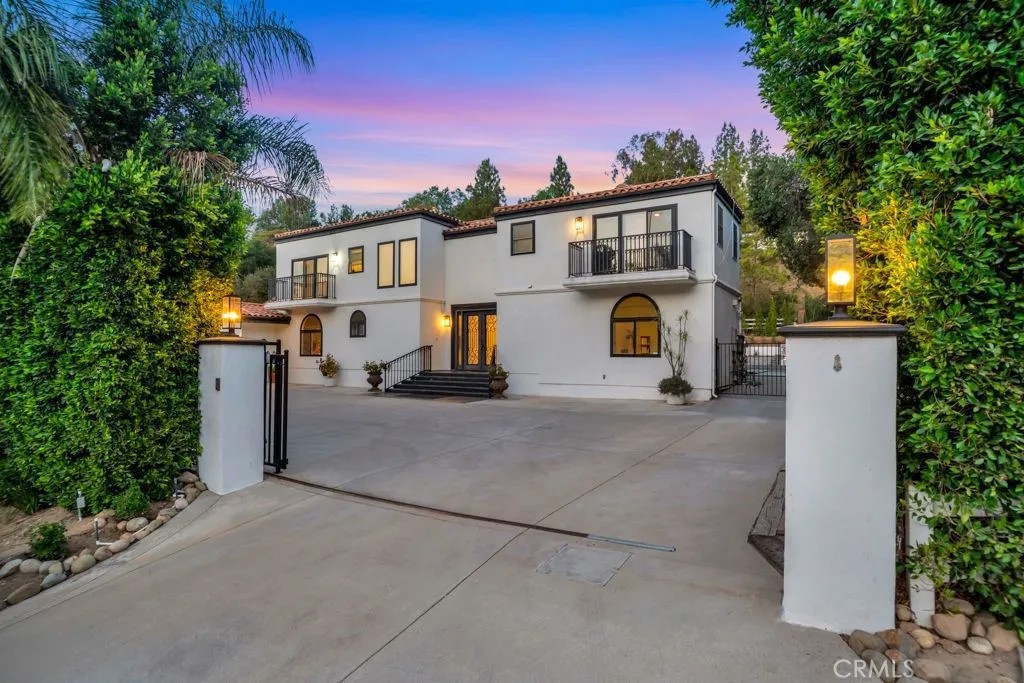 176 Saddlebow Road
