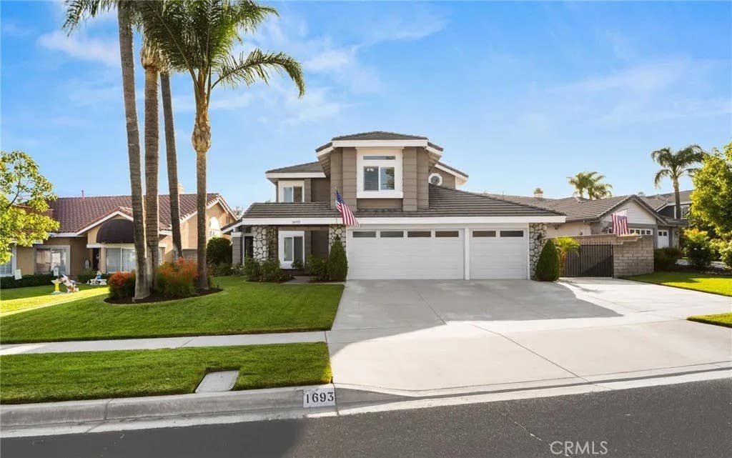 Photo of 1693 Eastgate AVE, Upland, CA 91784 (MLS # CV26173292)