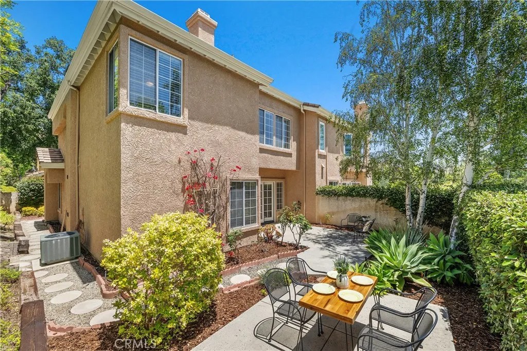 5614 Roundtree Place