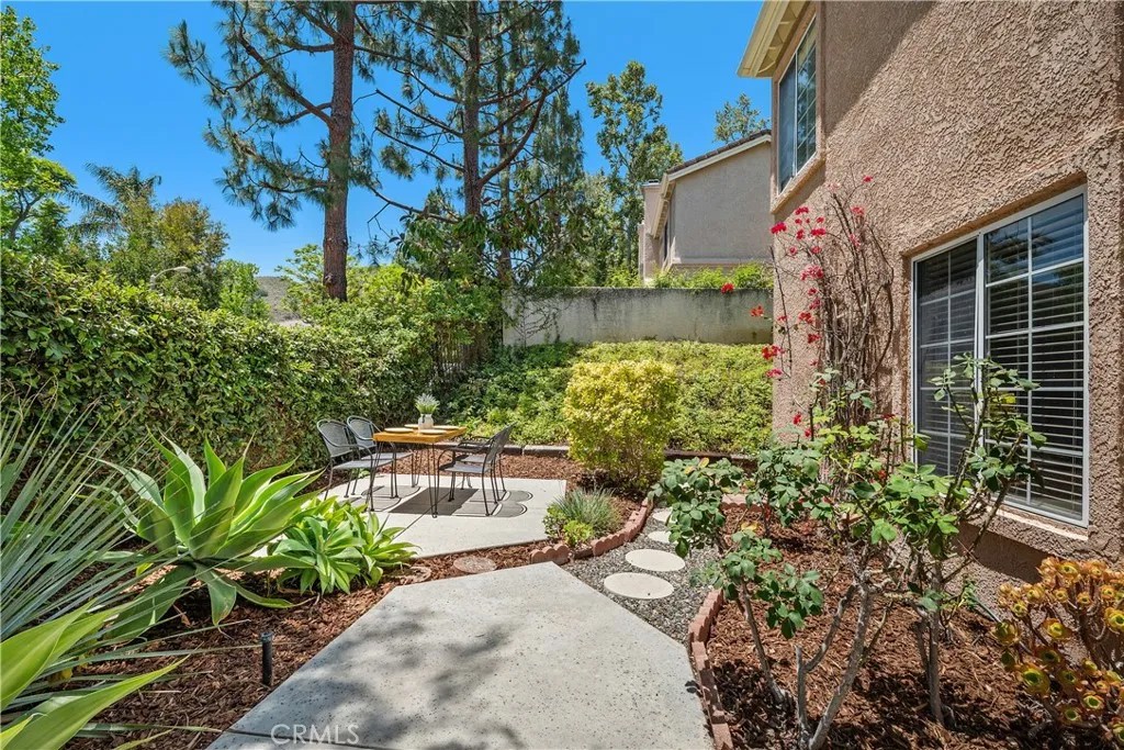 5614 Roundtree Place