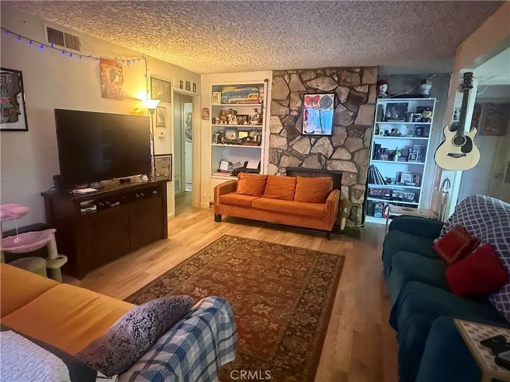Photo of 1504 S Grand Ave, San Pedro, CA 90731 (MLS # SB26038089)