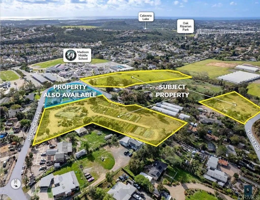 Photo of Hedionda, Vista, CA 92081 (MLS # NDP2602567)