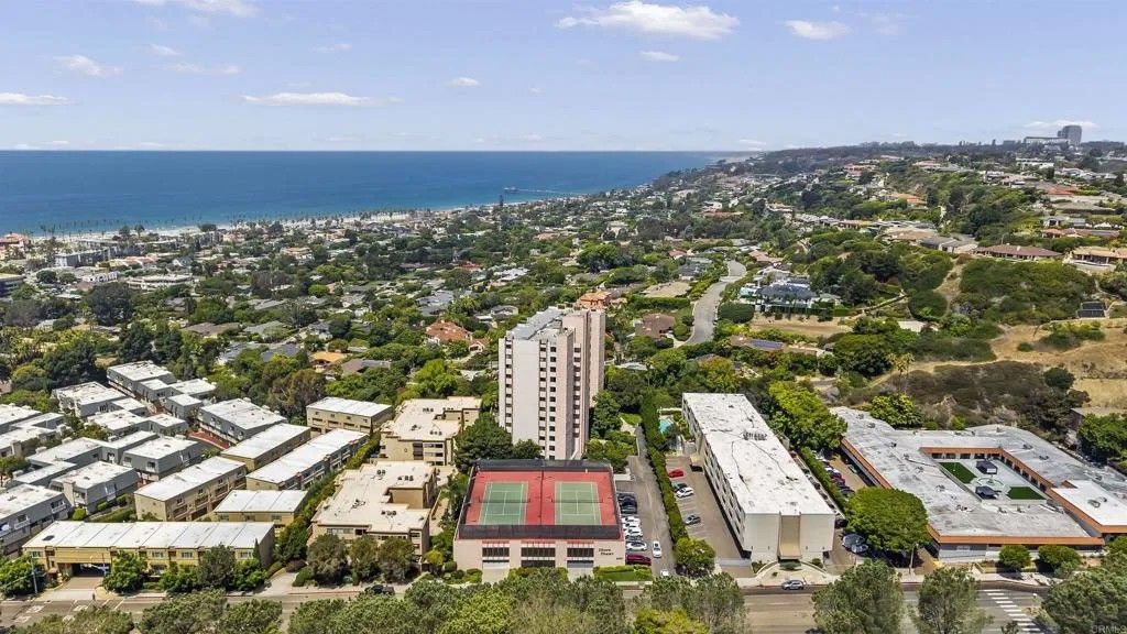 Photo of 2500 Torrey Pines Road #305, La Jolla, CA 92037 (MLS # PTP2508599)