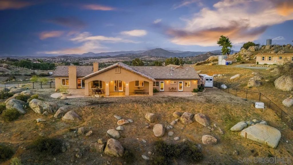 Photo of 19577 Oak Mountain Rd, Ramona, CA 92065 (MLS # 250041717)