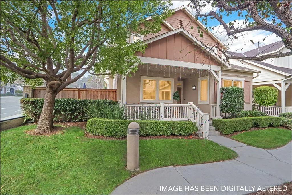 10 Bluff Cove