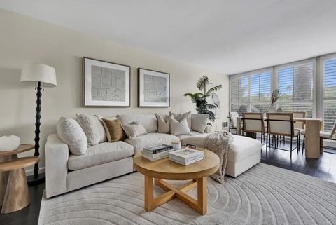 Tiny photo for 675 S Sierra Avenue #40, Solana Beach, CA 92075 (MLS # NDP2509667)