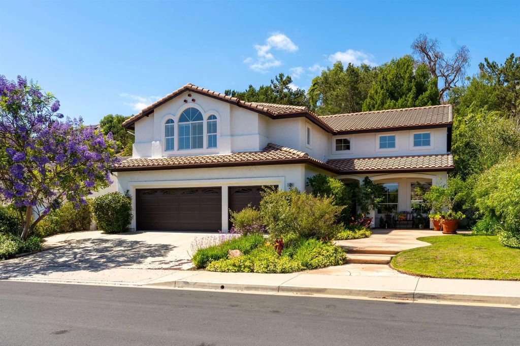 Photo of 2039 Alborada Dr, Camarillo, CA 93010 (MLS # 260010237)
