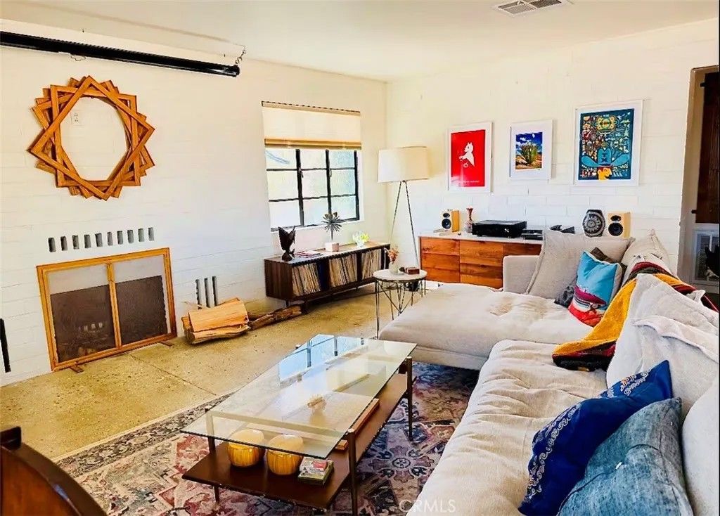 Photo of 73422 Homestead Drive, 29 Palms, CA 92277 (MLS # SR26054288)