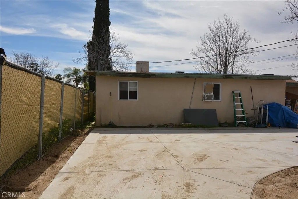 Photo of 185 N Scovell, San Jacinto, CA 92583 (MLS # CV26056103)