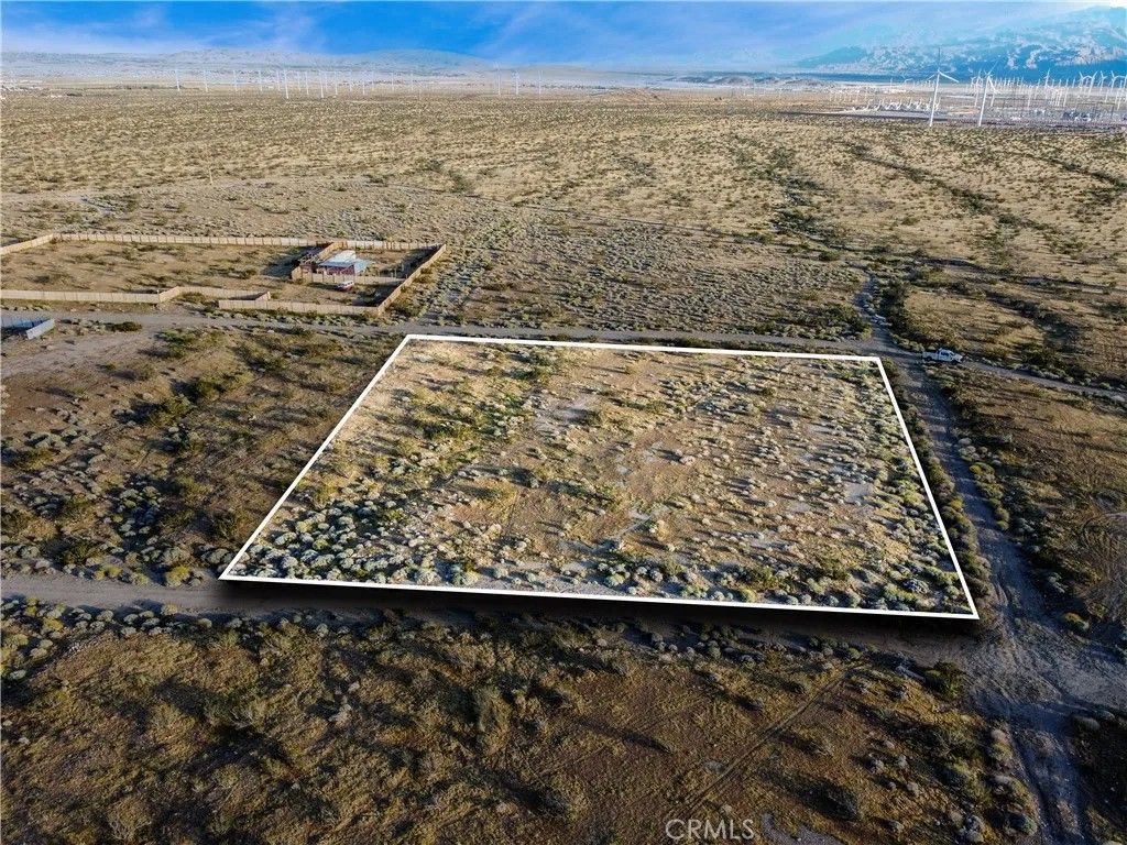 Photo of 1 Crest, Desert Hot Springs, CA 92240 (MLS # CV26041922)