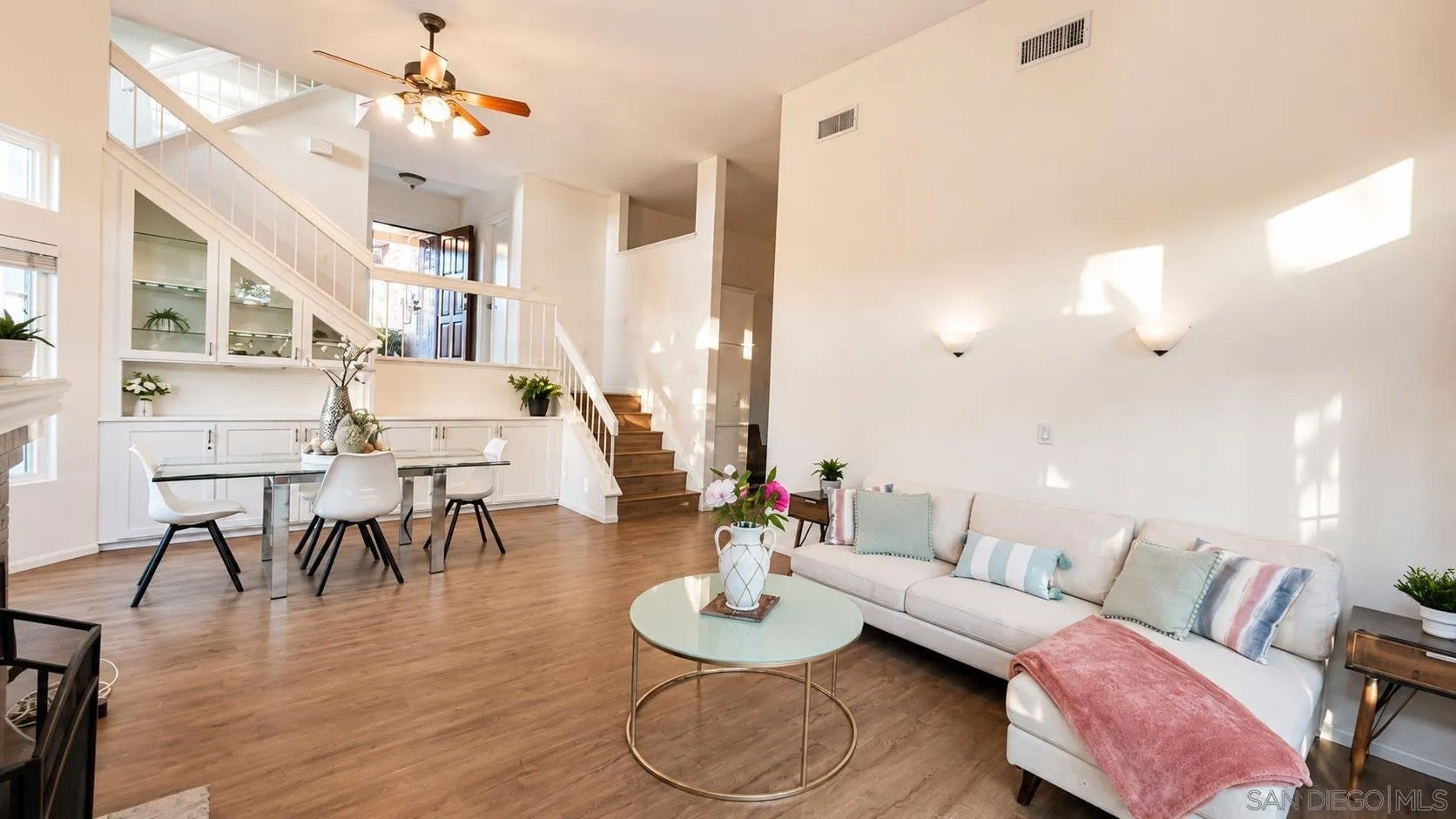 17702 Tristania Pl