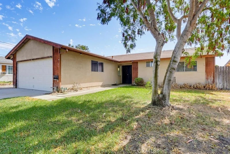 9187 Cypress