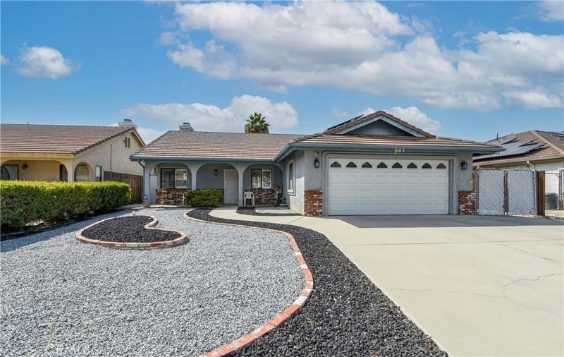 665 Deardorff Dr