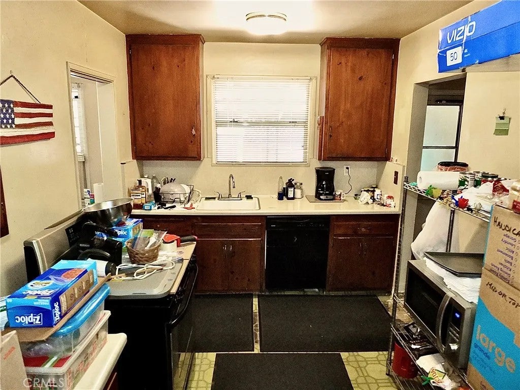 2608 Josie Avenue