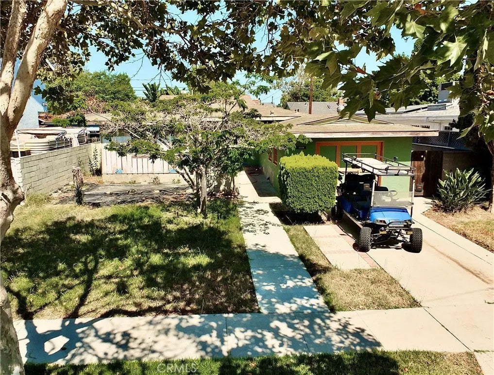 2608 Josie Avenue