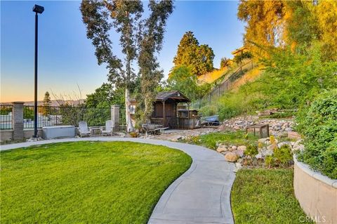 Tiny photo for 260 S Willowcreek Ln, Anaheim, CA 92808 (MLS # TR26059984)