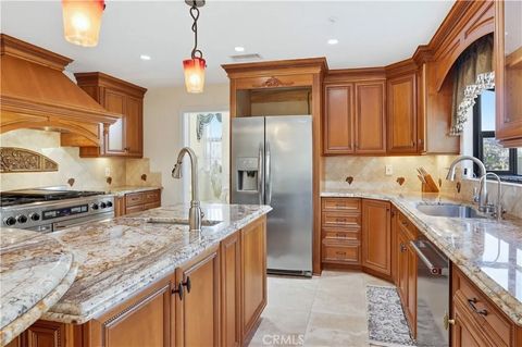 Tiny photo for 260 S Willowcreek Ln, Anaheim, CA 92808 (MLS # TR26059984)