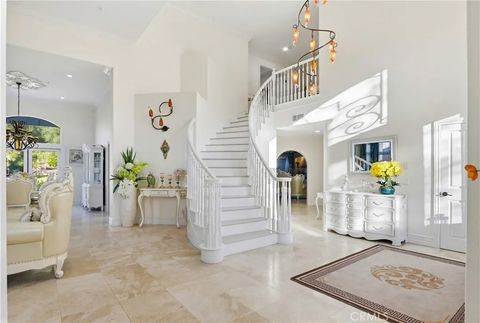 Tiny photo for 260 S Willowcreek Ln, Anaheim, CA 92808 (MLS # TR26059984)