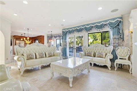 Tiny photo for 260 S Willowcreek Ln, Anaheim, CA 92808 (MLS # TR26059984)