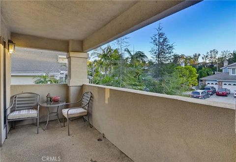 Tiny photo for 260 S Willowcreek Ln, Anaheim, CA 92808 (MLS # TR26059984)