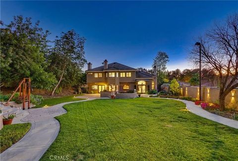 Tiny photo for 260 S Willowcreek Ln, Anaheim, CA 92808 (MLS # TR26059984)