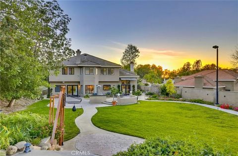 Tiny photo for 260 S Willowcreek Ln, Anaheim, CA 92808 (MLS # TR26059984)