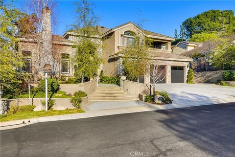 Tiny photo for 260 S Willowcreek Ln, Anaheim, CA 92808 (MLS # TR26059984)