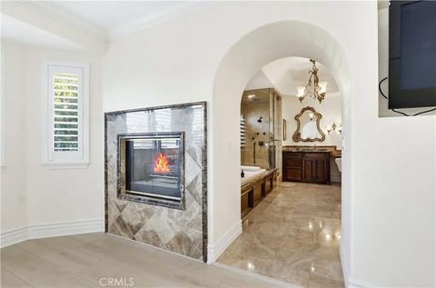 Tiny photo for 260 S Willowcreek Ln, Anaheim, CA 92808 (MLS # TR26059984)