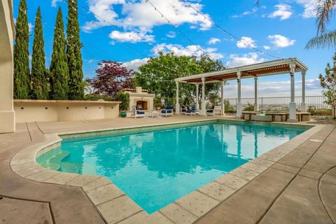 Tiny photo for 5582 Valerio Trl, San Diego, CA 92130 (MLS # 250041495)