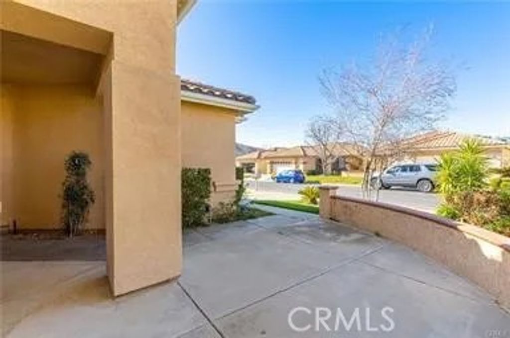 Photo of 1318 S Bay Hill, Banning, CA 92220 (MLS # IG26084174)
