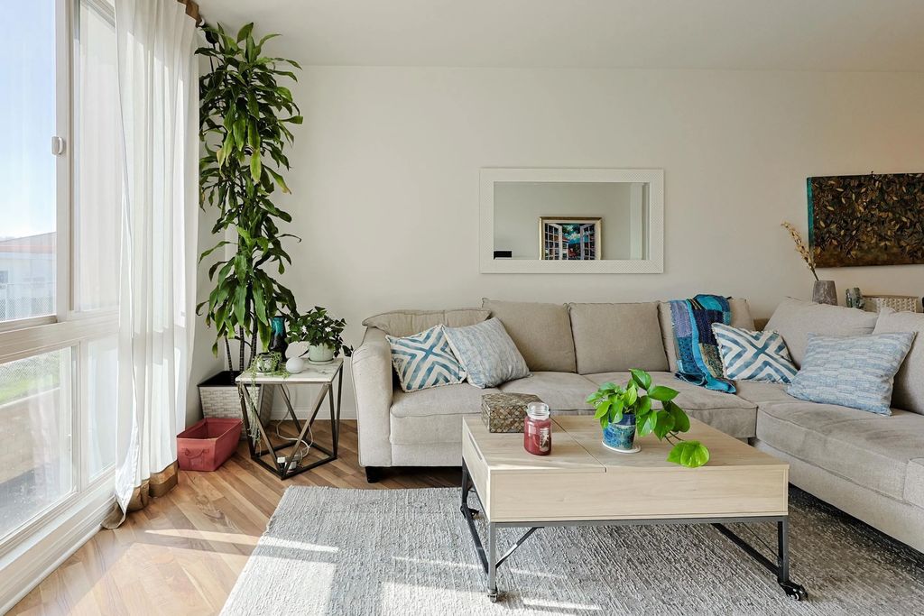 Photo of 3887 Pell Place #229, San Diego, CA 92130 (MLS # 250044830)