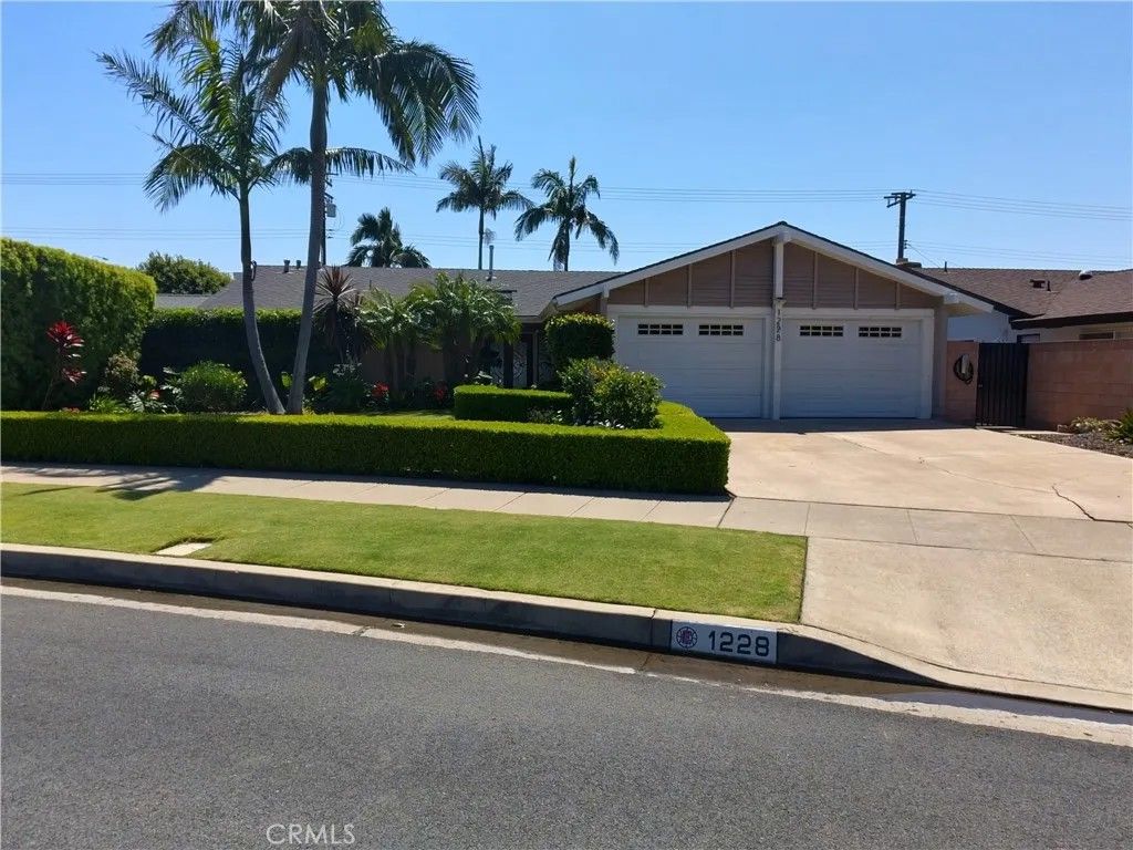 Photo of 1228 E Greenview Drive, Orange, CA 92866 (MLS # IG25281467)