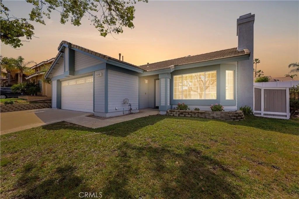 Photo of 26819 Eagle Run Street, Corona, CA 92883 (MLS # LG26057110)